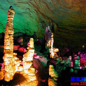 喜樂J線：張家界、鳳凰古城、天子山、猛洞河漂流、芙蓉鎮(zhèn)三晚四日游
