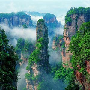 休閑自駕D線：張家界、天門山、天門洞、天子山、寶峰湖或黃龍洞四天三晚游