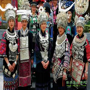 單獨(dú)成團(tuán)L線：（湘西風(fēng)情之旅）張家界、德夯大峽谷、鳳凰古城4天3晚獨(dú)立成團(tuán)游